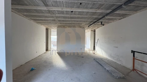 Apartamento T2 para Venda em Idães