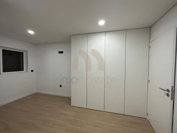 Apartamento T2 para Venda em Idães