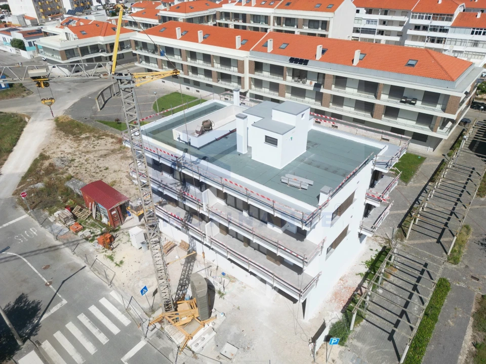 Apartamento T3 para Venda em Atouguia da Baleia Foto 2