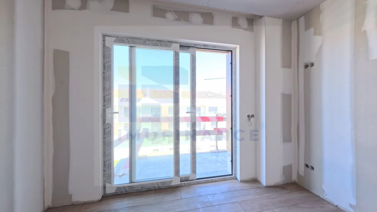 Apartamento T3 para Venda em Atouguia da Baleia Foto 6