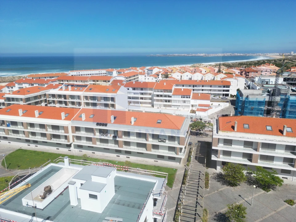 Apartamento T3 para Venda em Atouguia da Baleia Foto 5