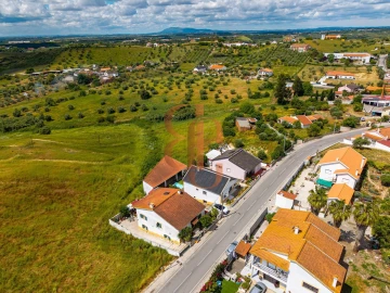 Moradia T3 para Venda em Moçarria