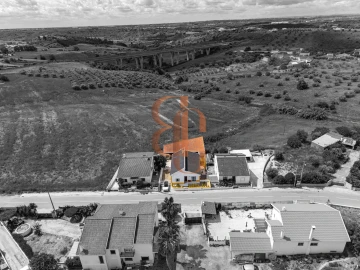 Moradia T3 para Venda em Moçarria