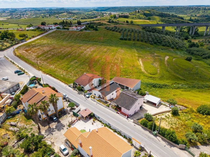 Moradia T3 para Venda em Moçarria Foto 9
