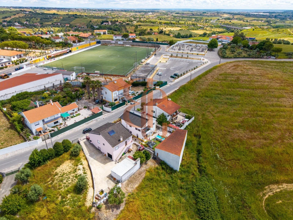 Moradia T3 para Venda em Moçarria Foto 8