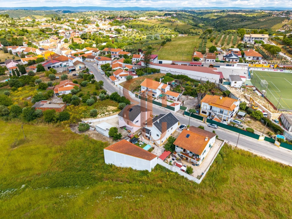 Moradia T3 para Venda em Moçarria Foto 4
