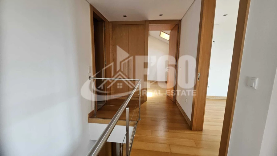 Apartamento T3 para Venda em Espinho Foto 13