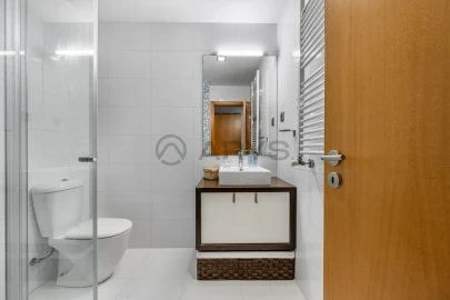 Apartamento T3 para Venda em Real, Dume e Semelhe