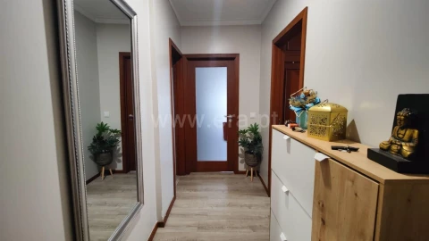 Apartamento T2 para Venda em Oliveira do Douro