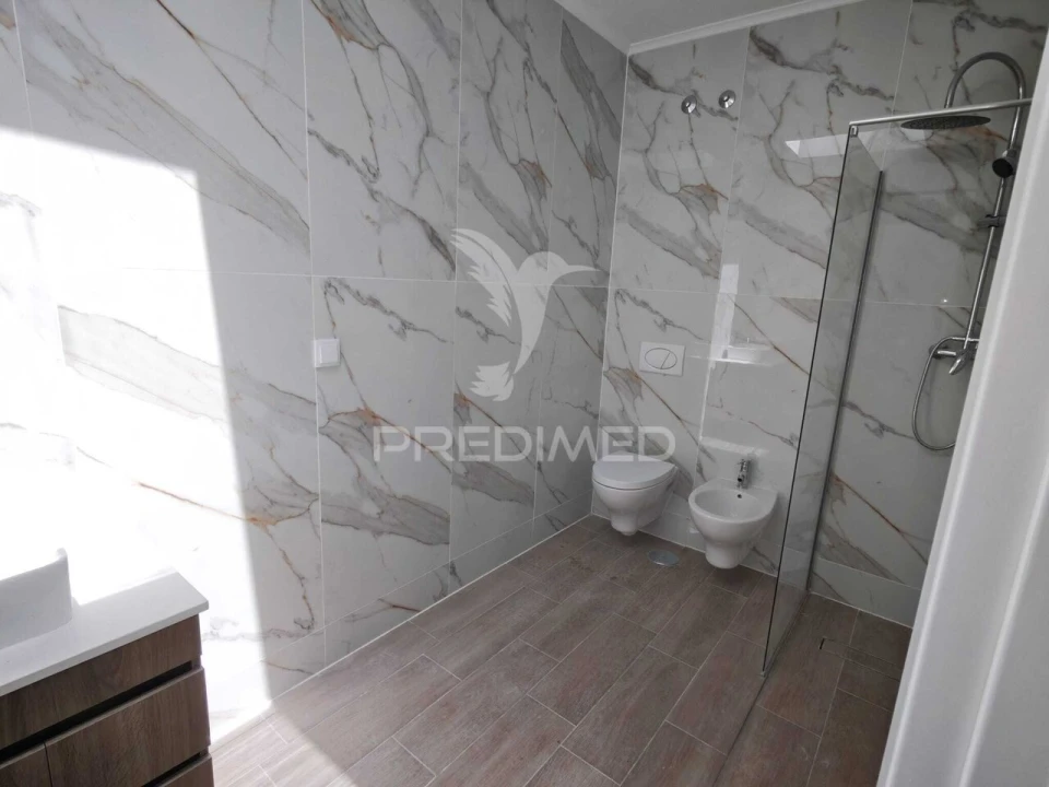 Moradia T3 para Venda em Charneca de Caparica e Sobreda Foto 22