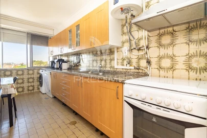 Apartamento T3 para Venda em Corroios