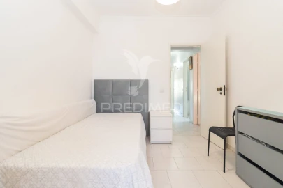 Apartamento T3 para Venda em Corroios