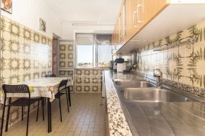 Apartamento T3 para Venda em Corroios