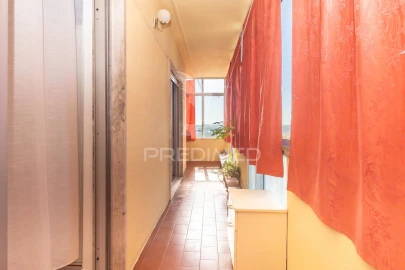 Apartamento T3 para Venda em Corroios