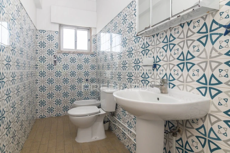 Apartamento T3 para Venda em Corroios Foto 19
