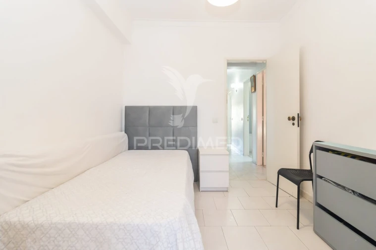 Apartamento T3 para Venda em Corroios Foto 29