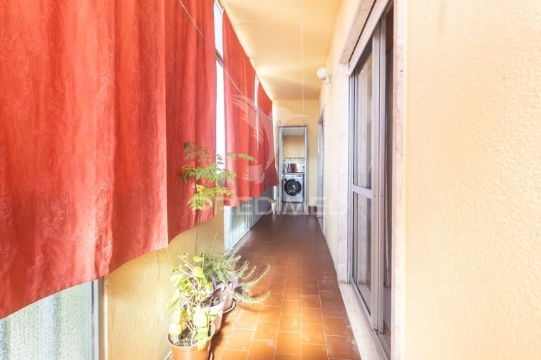 Apartamento T3 para Venda em Corroios Foto 36