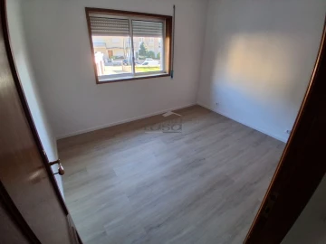 Apartamento T2 para Venda em Baguim do Monte (Rio Tinto)