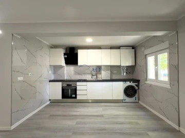 Apartamento T3 para Venda em Laranjeiro e Feijó
