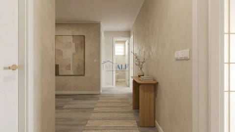 Apartamento T3 para Venda em Laranjeiro e Feijó
