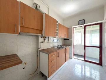 Apartamento T3 para Venda em Seixal, Arrentela e Aldeia de Paio Pires