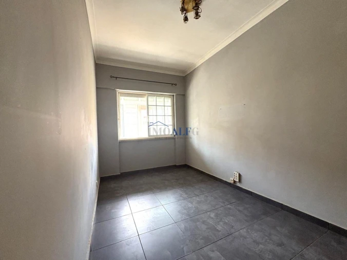 Apartamento T3 para Venda em Seixal, Arrentela e Aldeia de Paio Pires Foto 7
