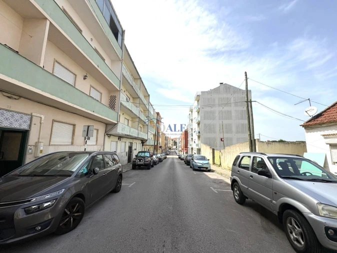 Apartamento T3 para Venda em Seixal, Arrentela e Aldeia de Paio Pires Foto 27