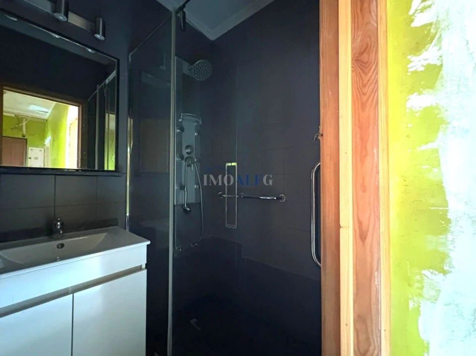 Apartamento T3 para Venda em Seixal, Arrentela e Aldeia de Paio Pires Foto 16