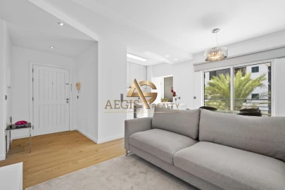 Apartamento T2 para Venda em São Martinho