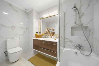 Apartamento T2 para Venda em São Martinho