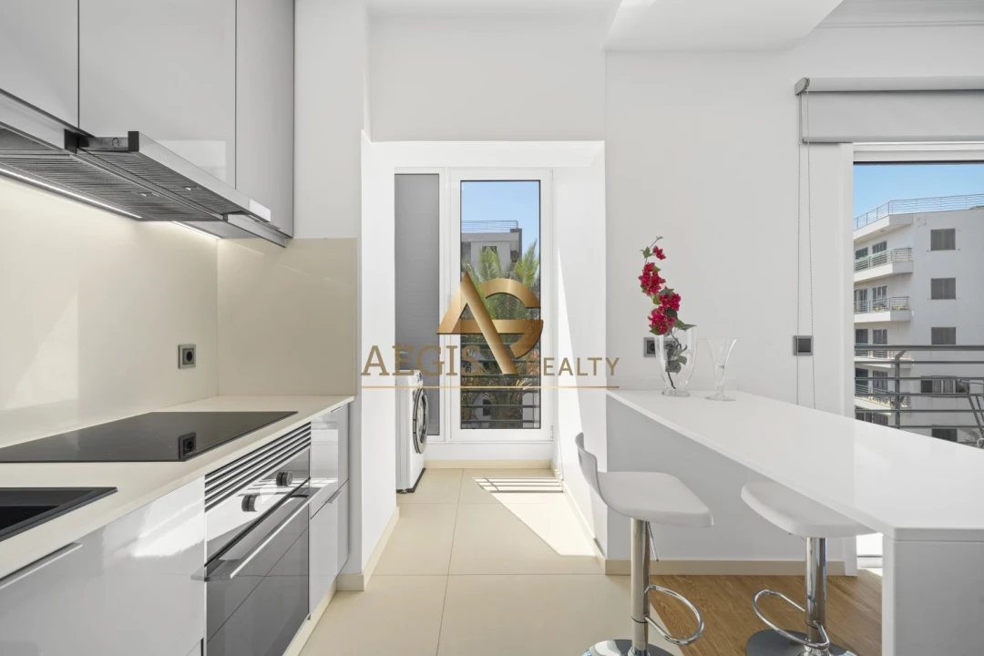 Apartamento T2 para Venda em São Martinho Foto 3