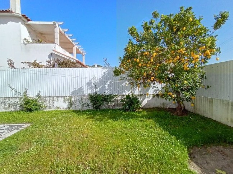 Moradia T4 para Venda em Marvila, Ribeira Santarém, São Salvador, São Nicolau Foto 8