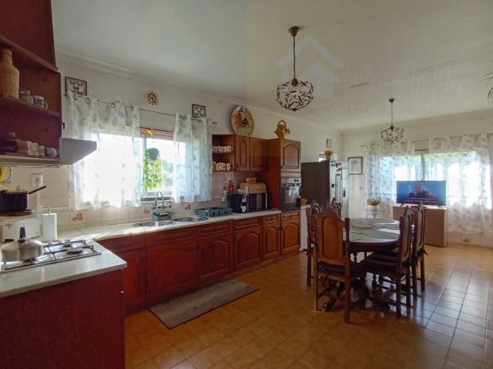 Moradia T4 para Venda em Marvila, Ribeira Santarém, São Salvador, São Nicolau Foto 24