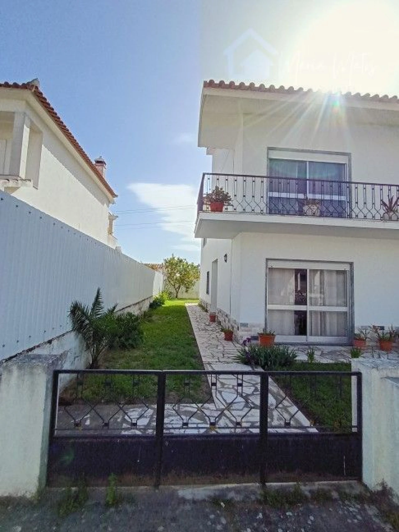 Moradia T4 para Venda em Marvila, Ribeira Santarém, São Salvador, São Nicolau Foto 3