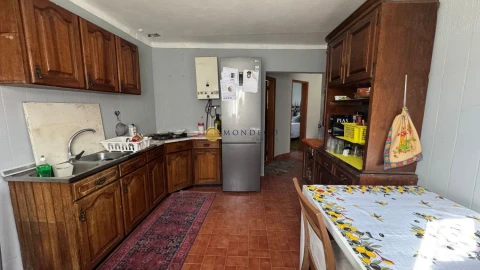 Moradia T3 para Venda em São Martinho de Árvore e Lamarosa
