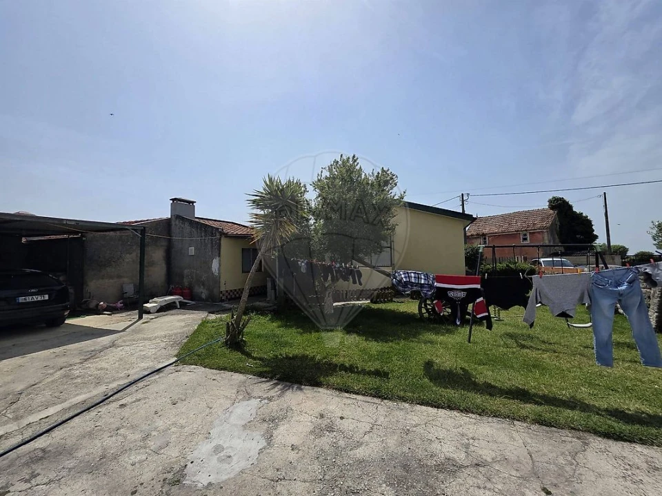 Moradia T2 para Venda em Beduído e Veiros Foto 1