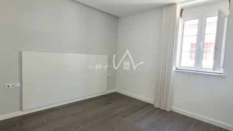 Moradia T9 para Venda em Buarcos