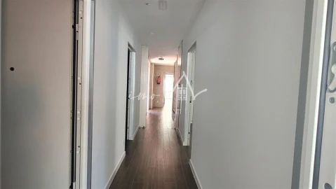 Moradia T9 para Venda em Buarcos