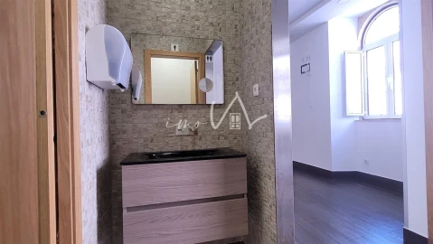 Moradia T9 para Venda em Buarcos