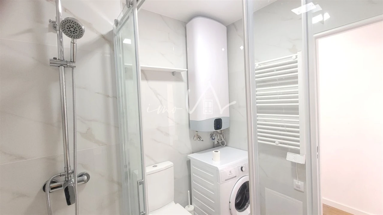 Apartamento T1 para Venda em Buarcos Foto 17