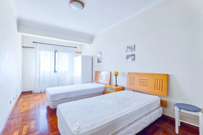 Apartamento T3 para Venda em Póvoa de Santa Iria e Forte da Casa