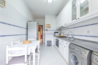 Apartamento T3 para Venda em Póvoa de Santa Iria e Forte da Casa