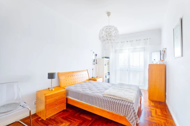 Apartamento T3 para Venda em Póvoa de Santa Iria e Forte da Casa Foto 15