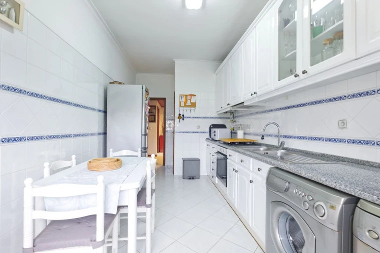 Apartamento T3 para Venda em Póvoa de Santa Iria e Forte da Casa Foto 5