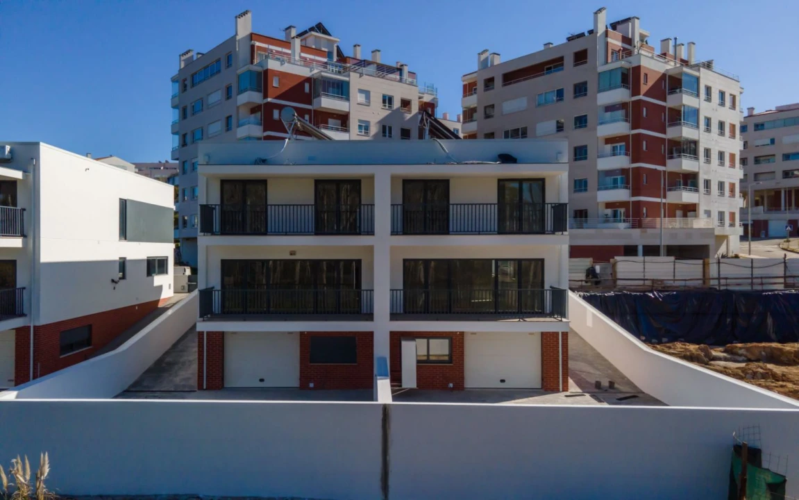 Moradia T4 para Venda em Tavarede Foto 6