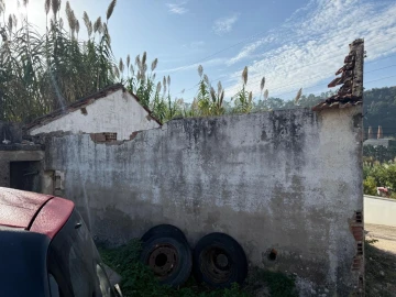 Moradia T1 para Venda em Tavarede