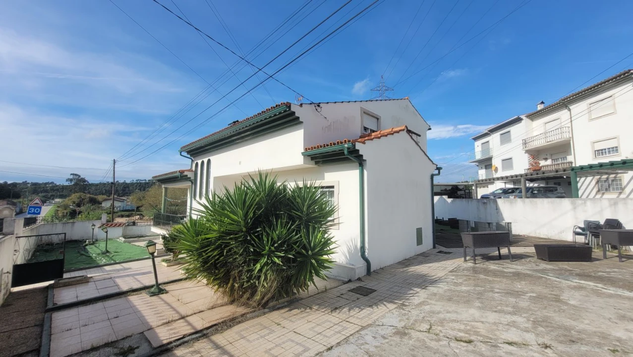 Moradia T4 para Venda em Tavarede Foto 29