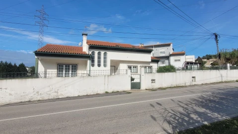 Moradia T4 para Venda em Tavarede