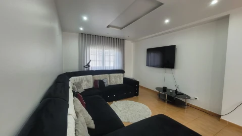 Moradia T4 para Venda em Tavarede