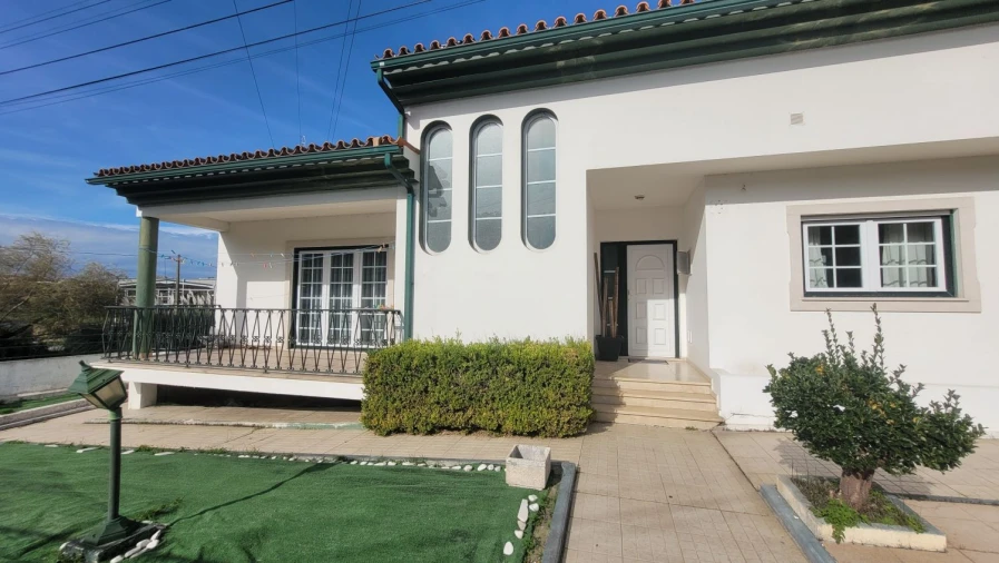 Moradia T4 para Venda em Tavarede Foto 30